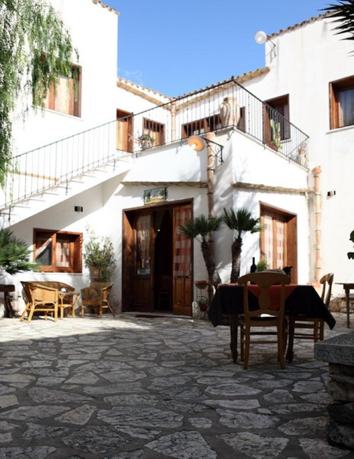 Casa Vacanze Il Cortile Custonaci Exteriér fotografie